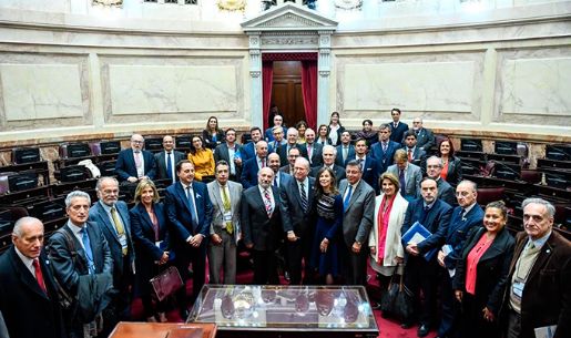 Académicos del Departamento de Derecho Público participan en XIV Congreso Iberoamericano de Derecho Constitucional