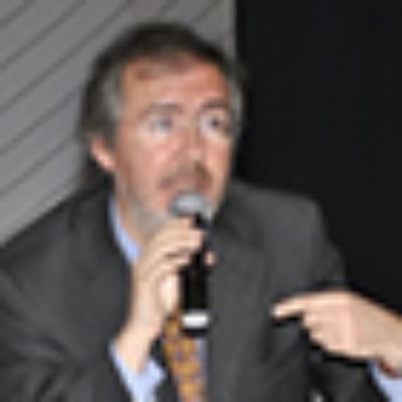 Prof. Felipe Abbott, miembro del equipo académico del Departamento de Ciencias Penales. 