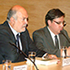 Profesor Cristian Maturana, presentador de la obra, y los autores Mauricio Cortés Rosso y René Núñez Ávila.