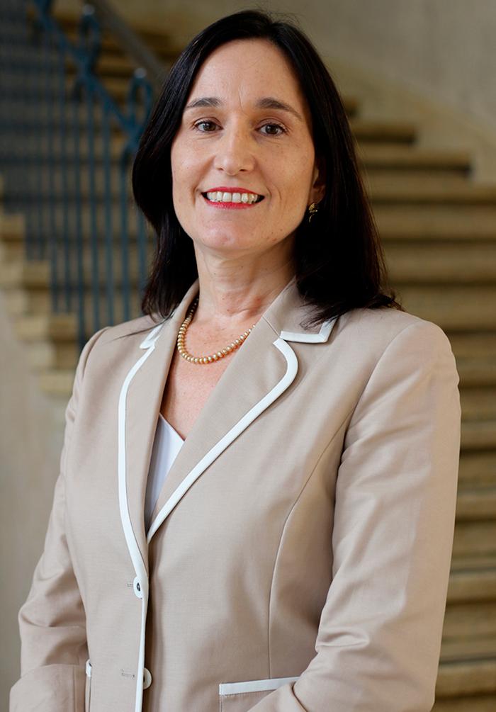 Profesora Valentina Durán, directora del Centro de Derecho Ambiental.