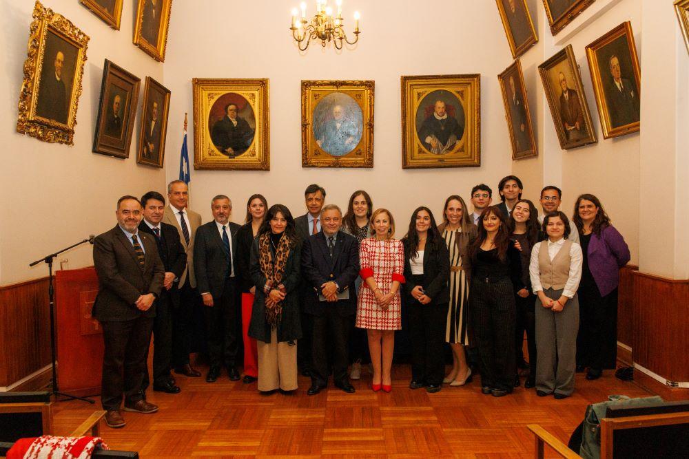 Alumnos de la Facultad de Derecho de la U de Chile realizaron inéditas pasantías en la Corte de Apelaciones de Santiago
