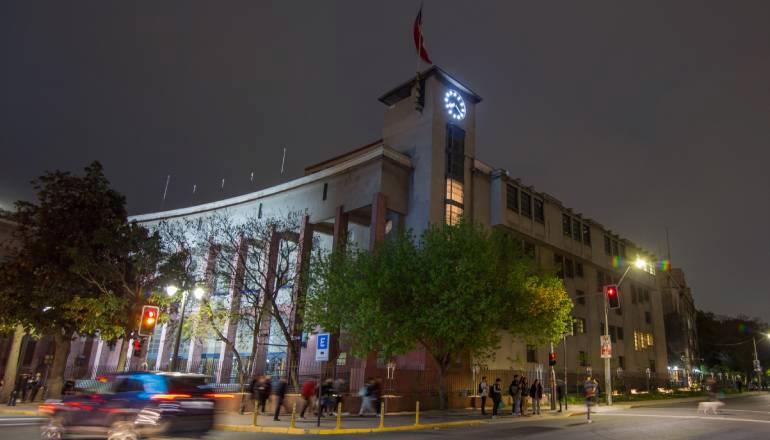 Facultad de Derecho se ilumina con Eficiencia Energética