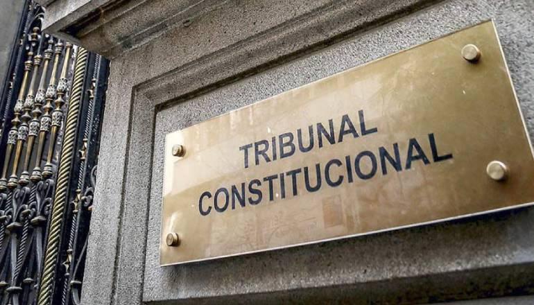 Tesistas de nuestra Facultad obtienen primeros lugares en “Premio Tribunal Constitucional 2024”