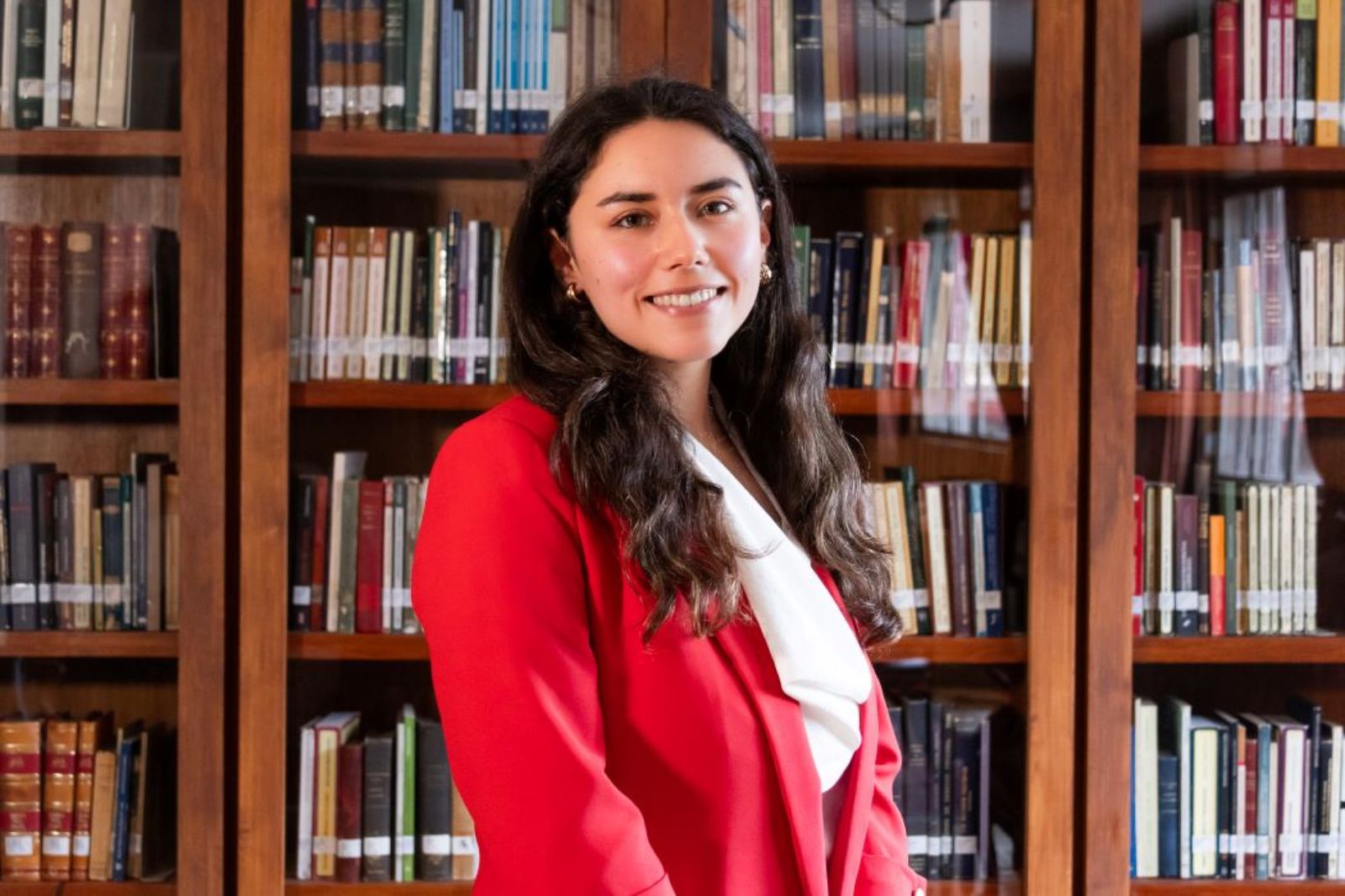  Josefa Ormazábal Molina obtiene Premio Montenegro 2024 como Mejor Alumna de su Promoción