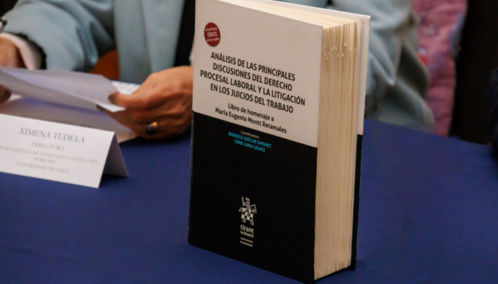 Libro en homenaje a María Eugenia Montt resalta su legado de justicia y humanidad