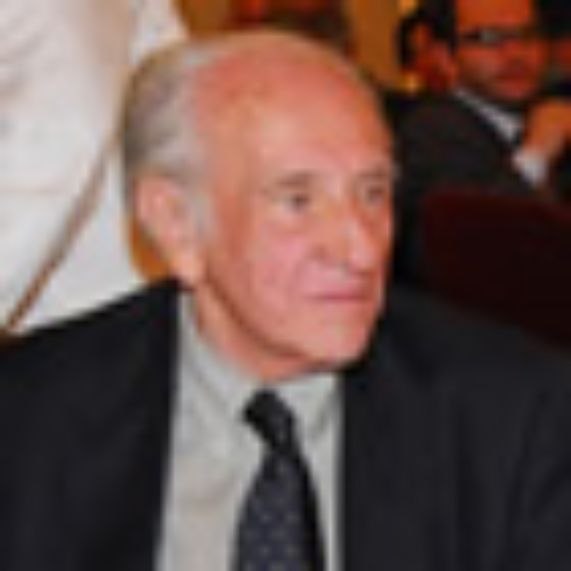 Profesor Alberto Rioseco (1917-2013).