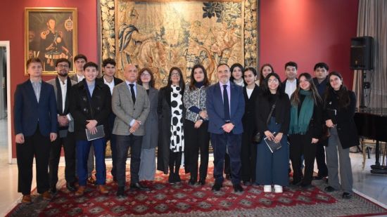 La delegación visitó la embajada de Chile en Argentina.
