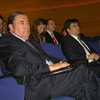 Prof. Raúl Tavolari y Prof. Raúl Núñez, ambos expositores en el coloquio. 