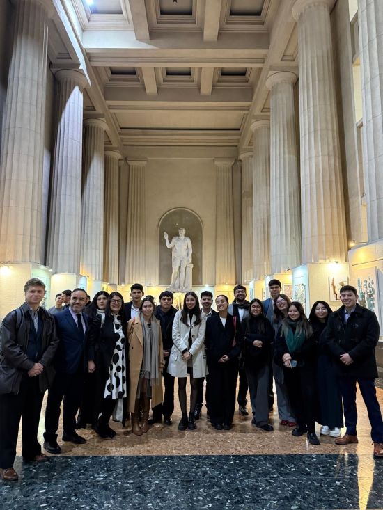 Delegación en la Facultad de Derecho de la Universidad de Buenos Aires.
