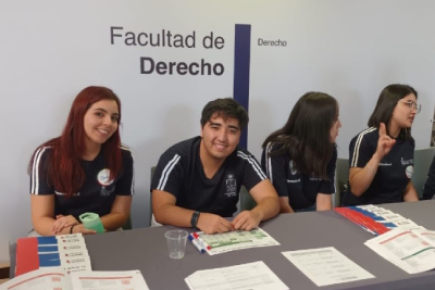 Estudiantes, otra vez, recibe importantes visitas