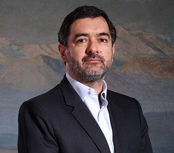 Profesor Gonzalo Berríos, nuevo Director de la Escuela de Postgrado.